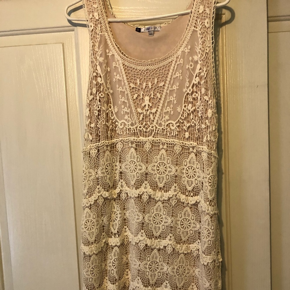Jennifer Lopez Lace 1920’s dress